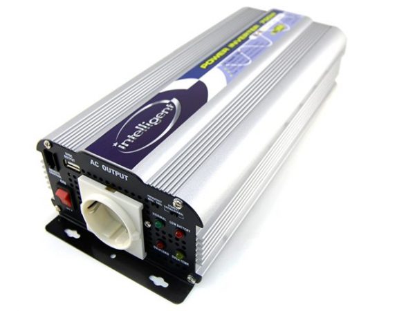 Intelligent SN-700USB-24V inverter (24V, 700W, szinusz, USB) 1