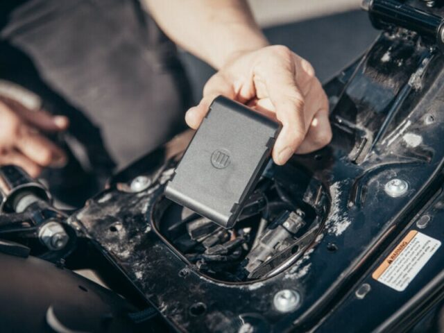 Intelligens GPS alapú nyomkövető